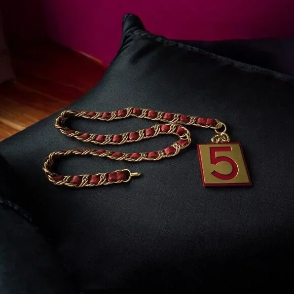 CHANEL #5 1987 Belt Authentic Very Rare - Picture 2 of 9